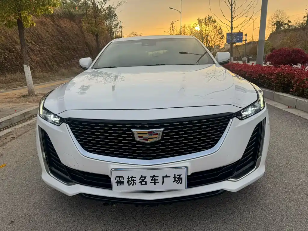 Cadillac CT5 — фото 2