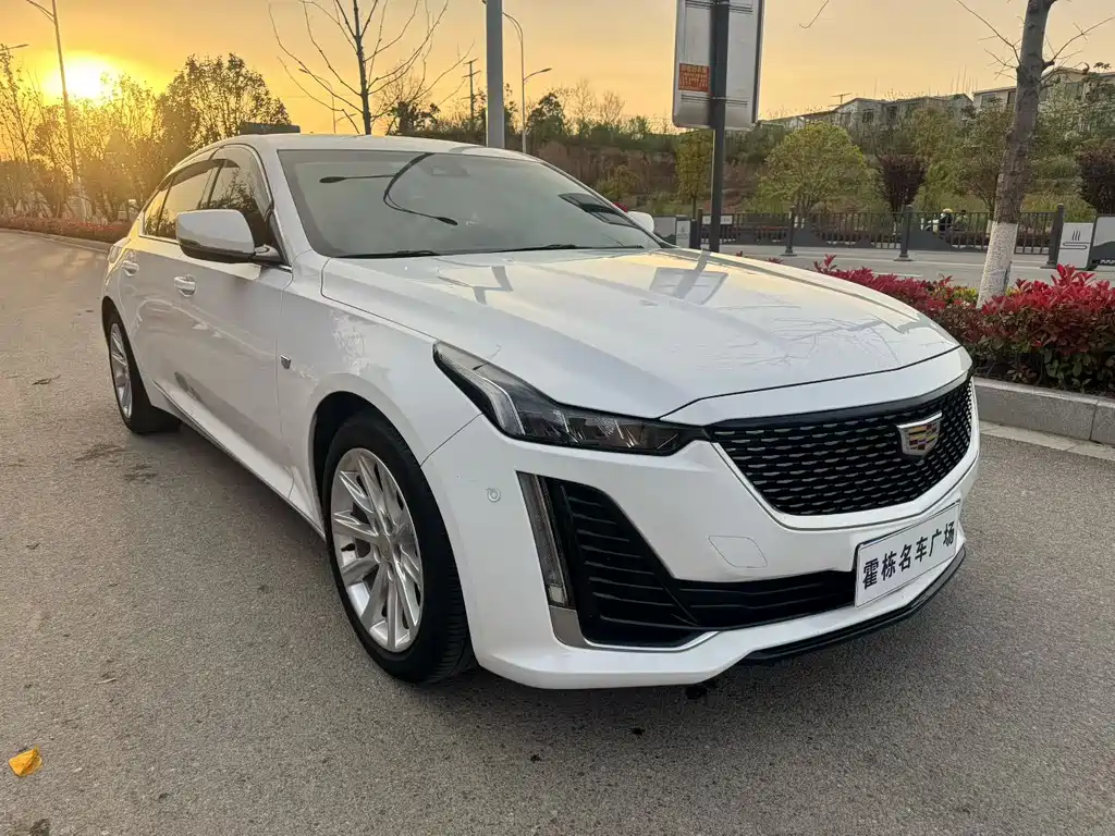 Cadillac CT5 — фото 3