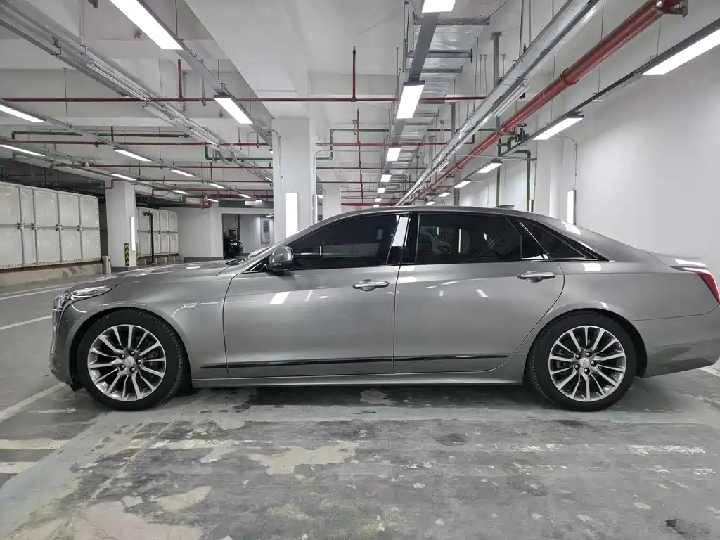 Cadillac CT6 — фото 3
