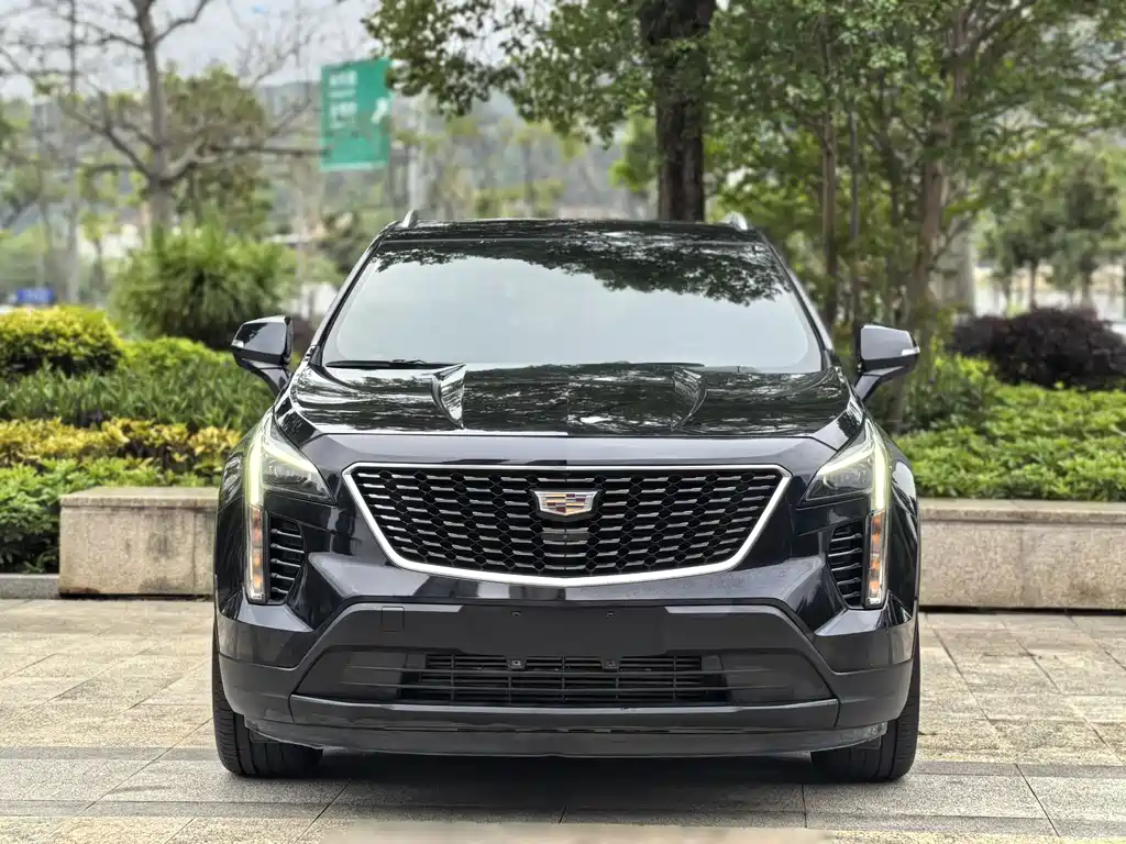 Cadillac XT4 — фото 2