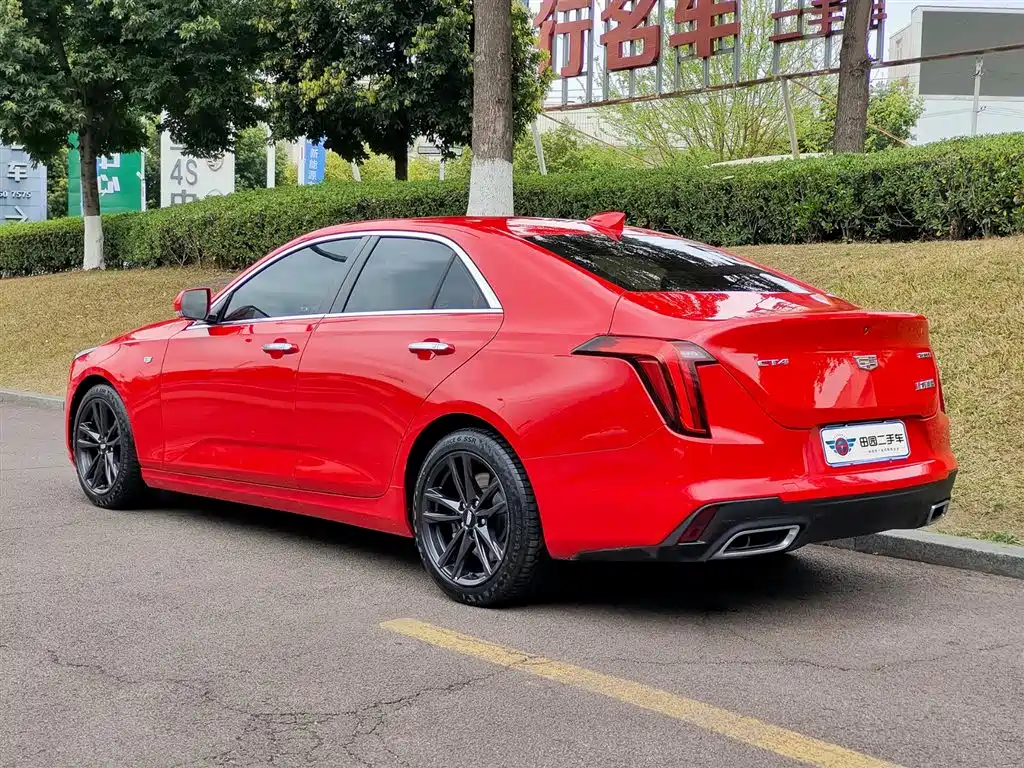 Cadillac CT4 — фото 4