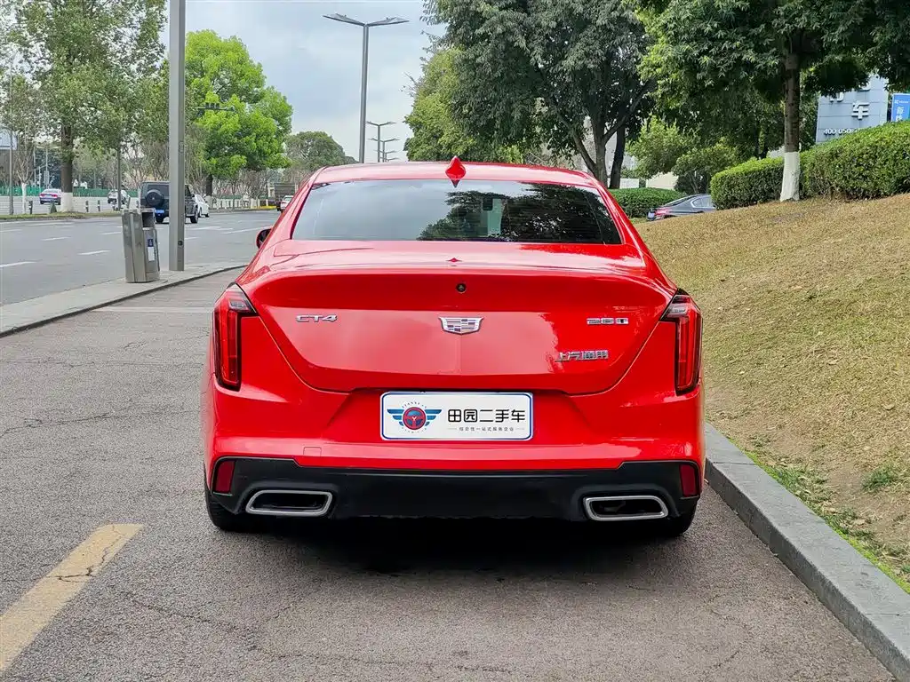 Cadillac CT4 — фото 5