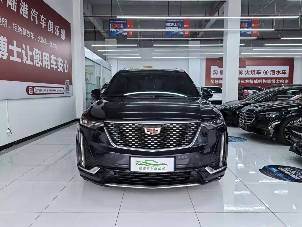 Cadillac XT6 — фото 2