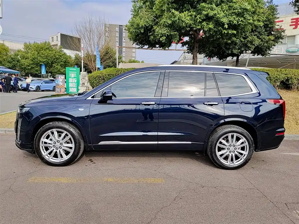 Cadillac XT6 — фото 3