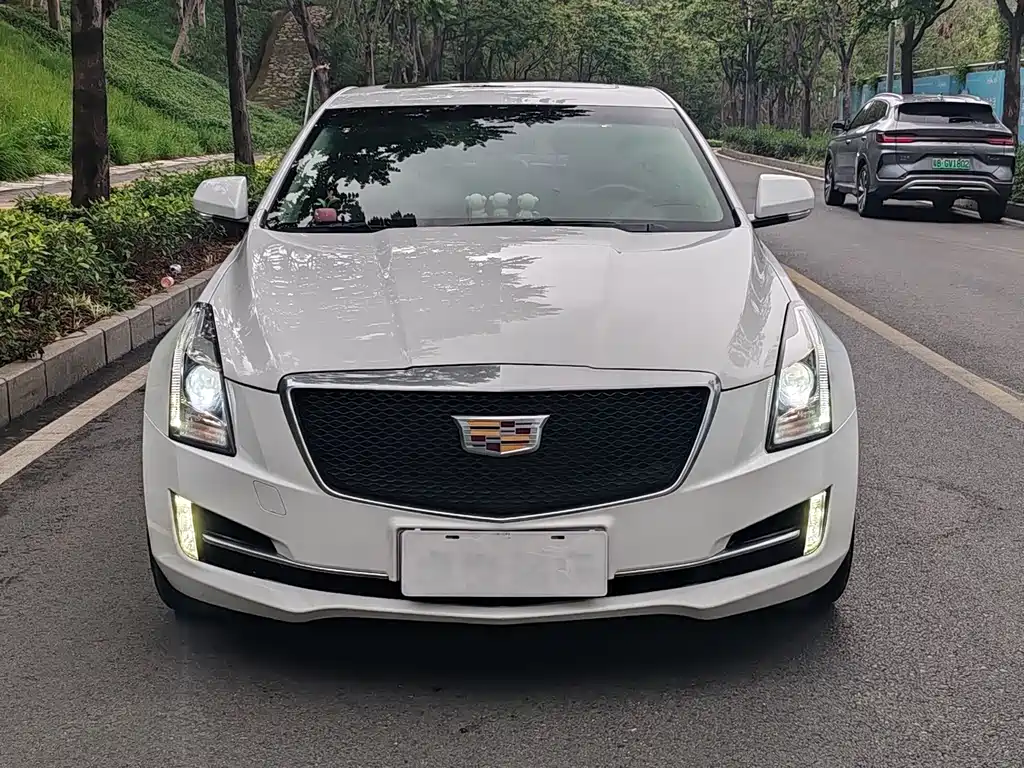 Cadillac ATS-L — фото 2