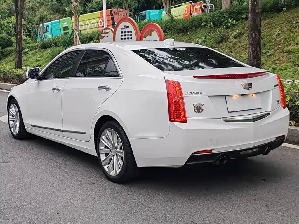 Cadillac ATS-L — фото 11