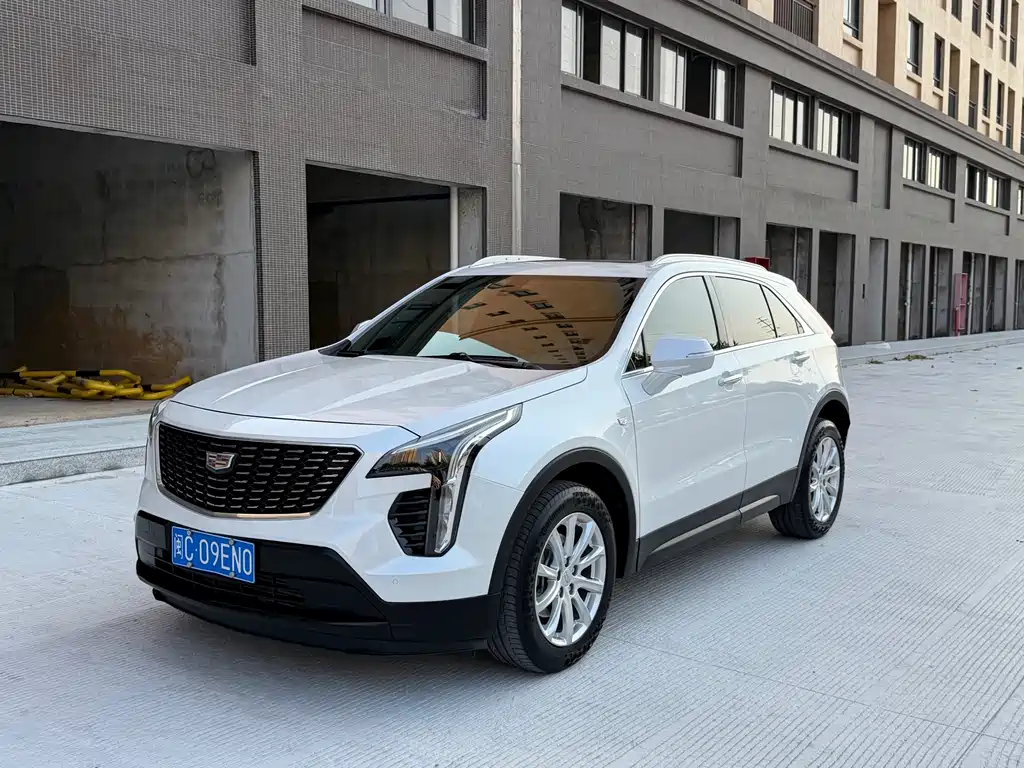 Cadillac XT4 — фото 2