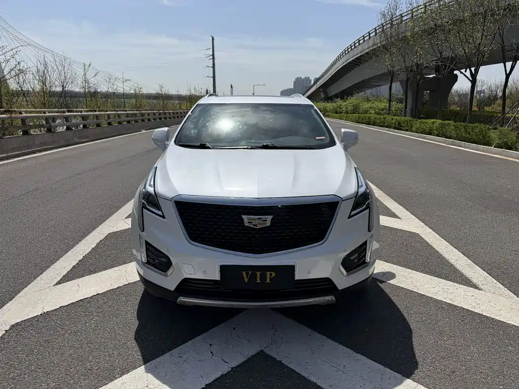 Cadillac XT5 — фото 2