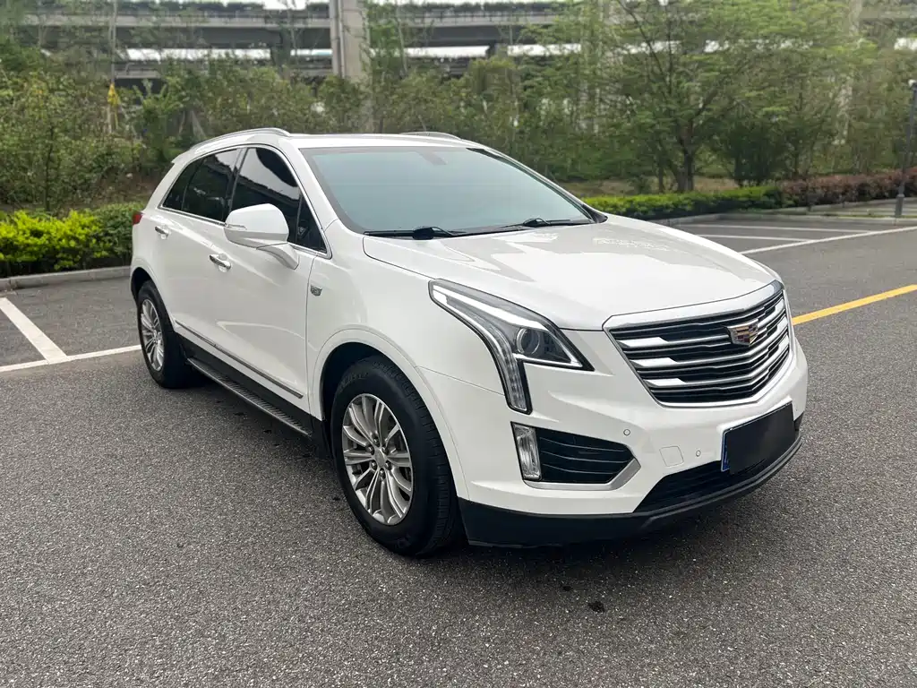 Cadillac XT5 — фото 3
