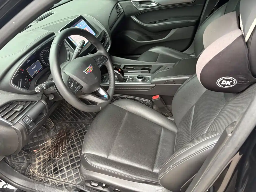 Cadillac CT5 — фото 6