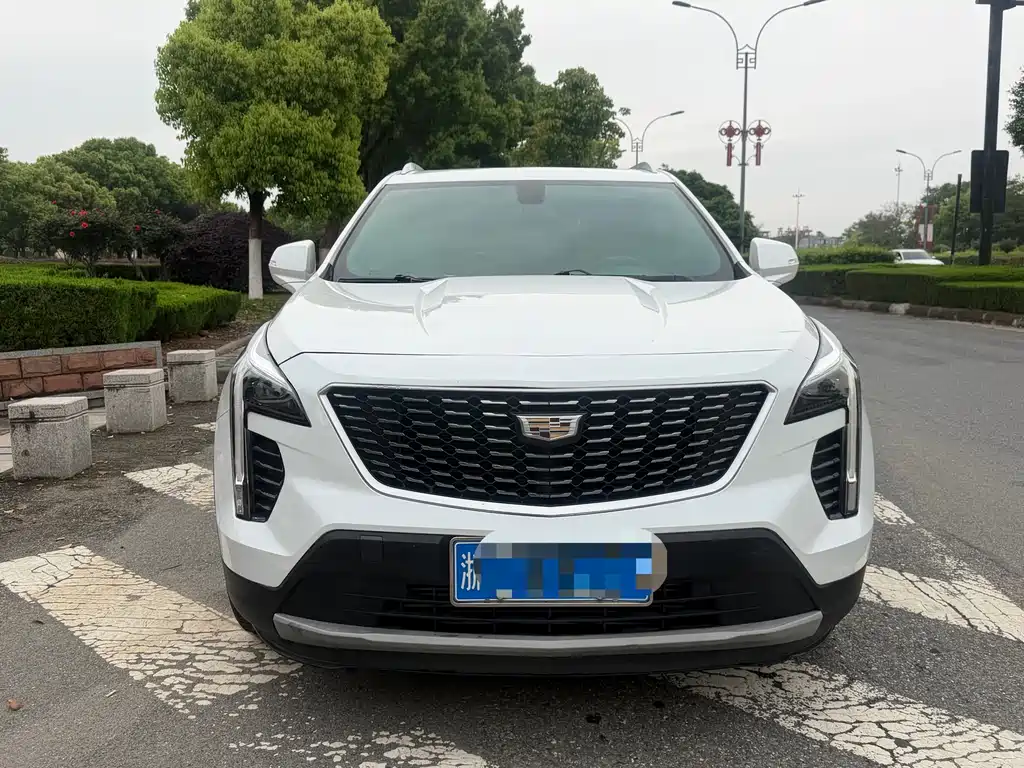 Cadillac XT4 — фото 2