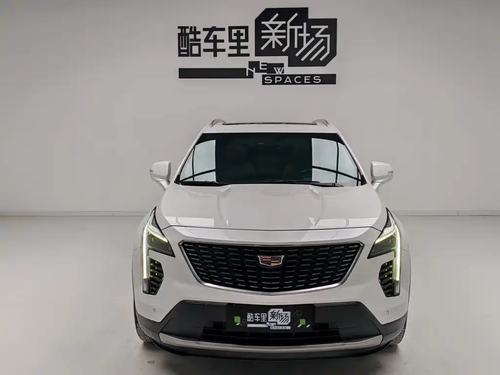 Cadillac XT4 — фото 2
