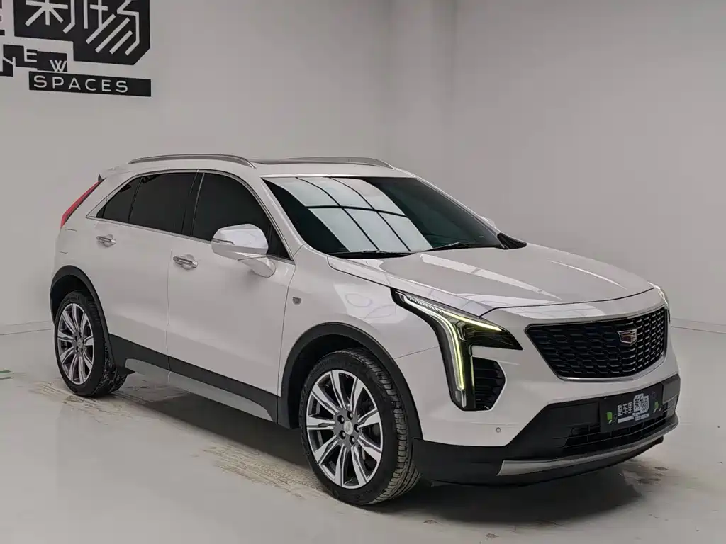 Cadillac XT4 — фото 3