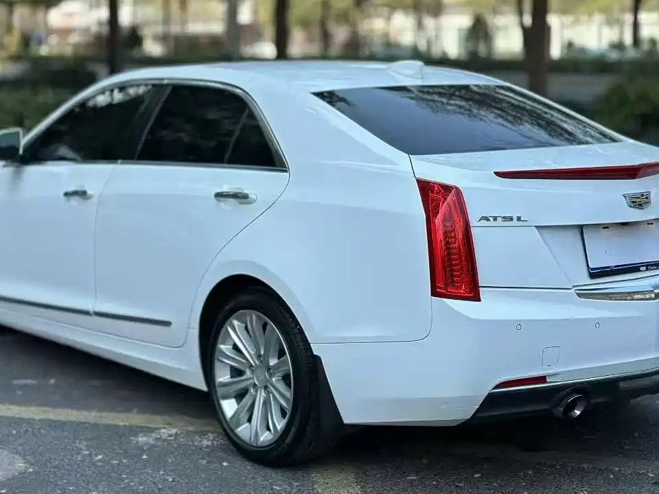 Cadillac ATS-L — фото 9