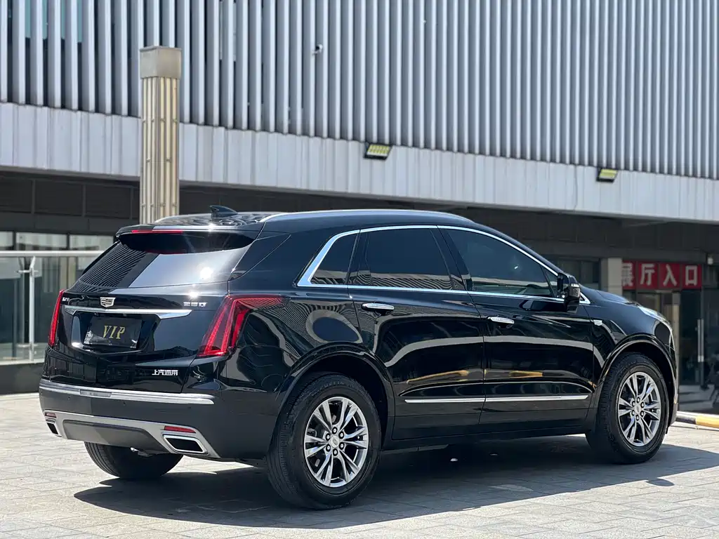 Cadillac XT5 — фото 6
