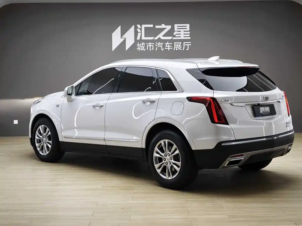 Cadillac XT5 — фото 3