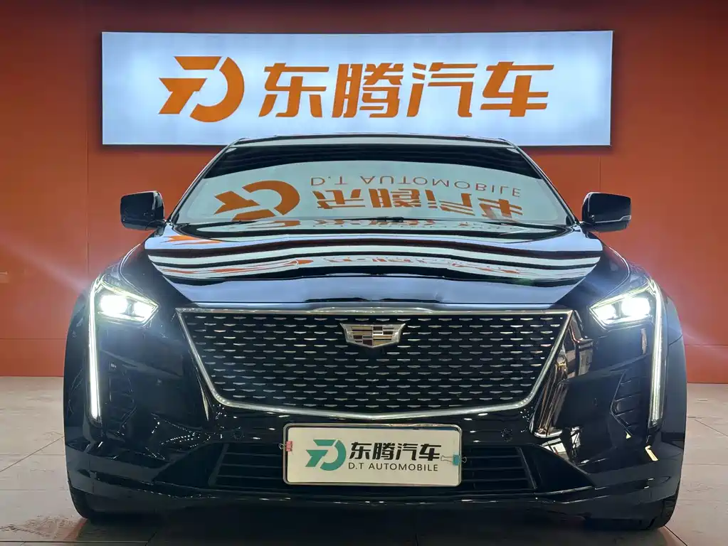 Cadillac CT6 — фото 2