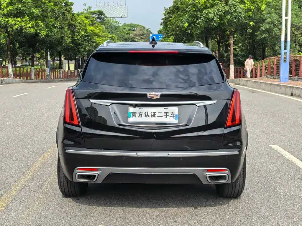 Cadillac XT5 — фото 9