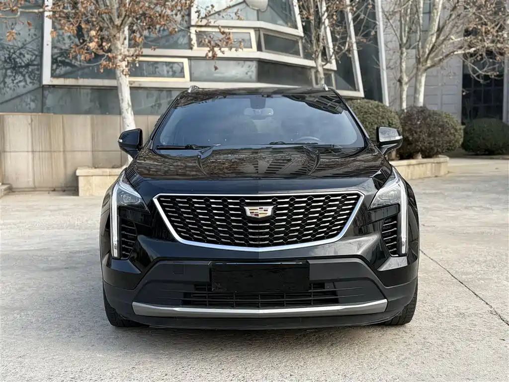 Cadillac XT4 — фото 10