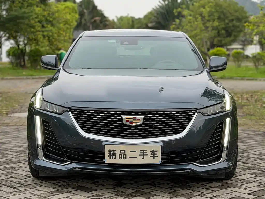 Cadillac CT5 — фото 2