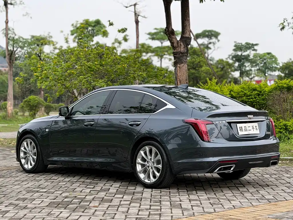 Cadillac CT5 — фото 18