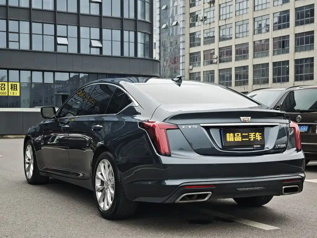 Cadillac CT5 — фото 4