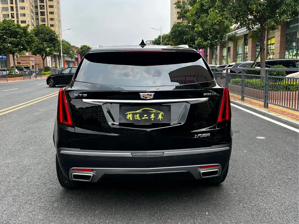 Cadillac XT5 — фото 5