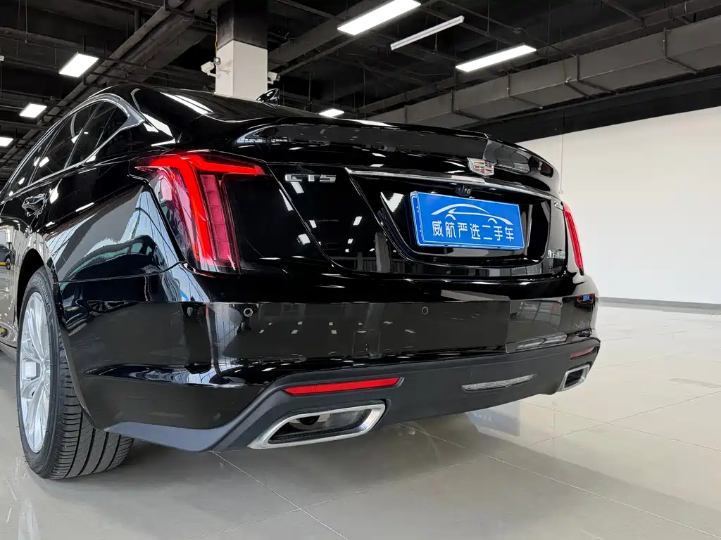 Cadillac CT5 — фото 14