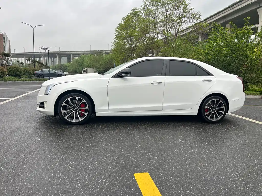 Cadillac ATS-L — фото 4