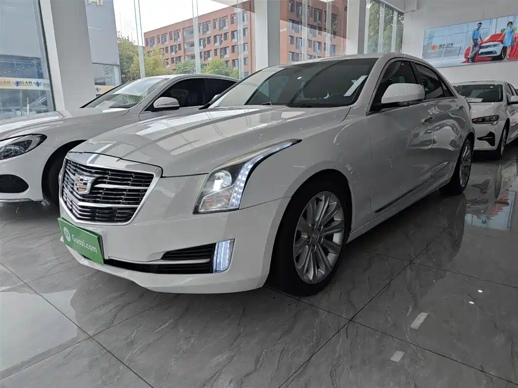 Cadillac ATS-L — фото 2