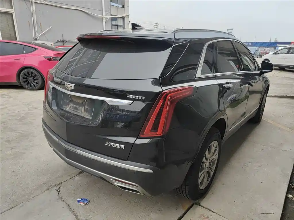 Cadillac XT5 — фото 5