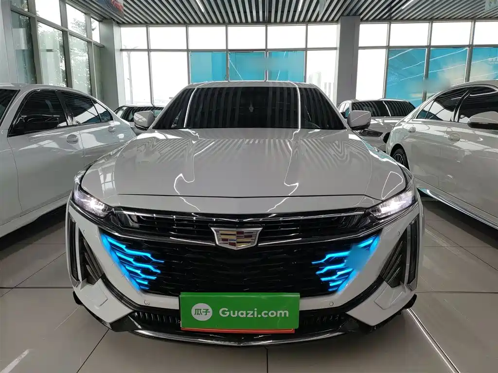 Cadillac CT5 — фото 3