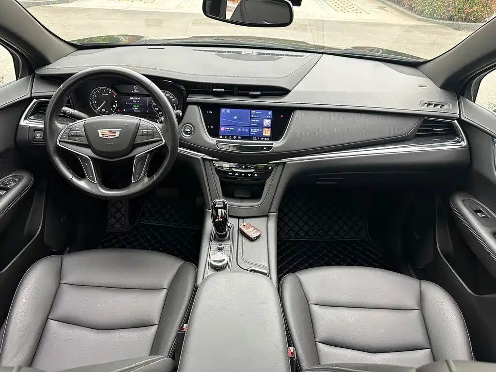 Cadillac XT5 — фото 5