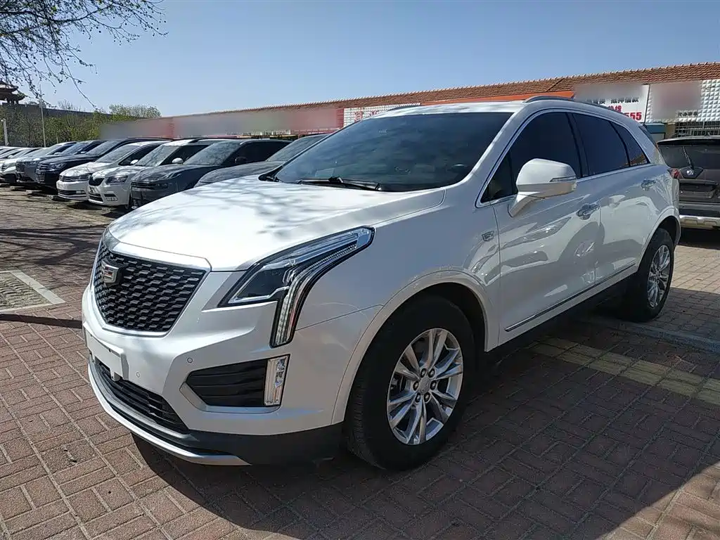 Cadillac XT5 — фото 2