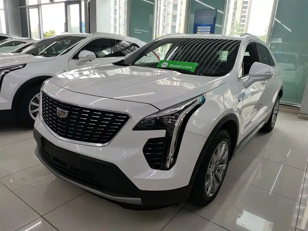Cadillac XT4 — фото 2
