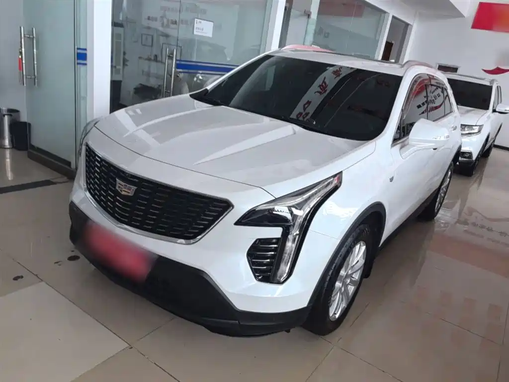Cadillac XT4 — фото 2