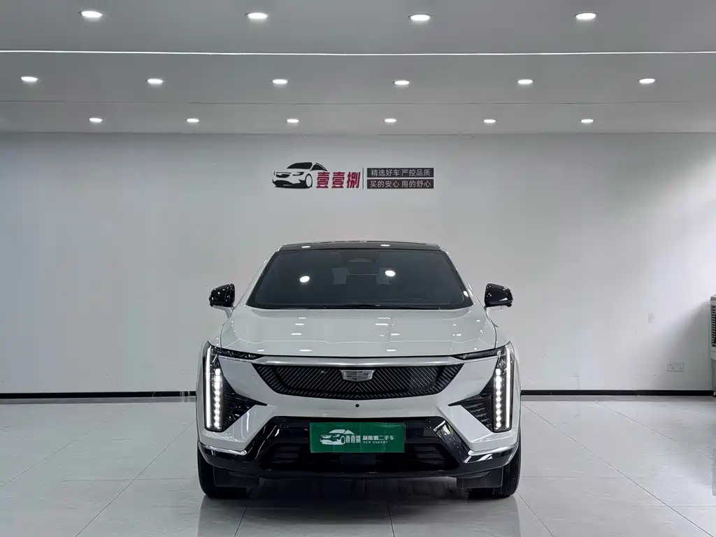 Cadillac IQ — фото 2