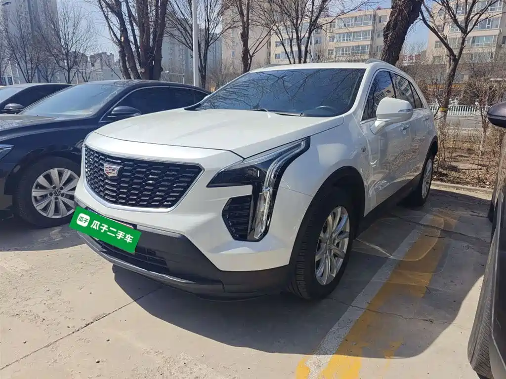 Cadillac XT4 — фото 2