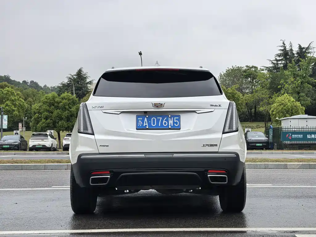 Cadillac XT5 — фото 6