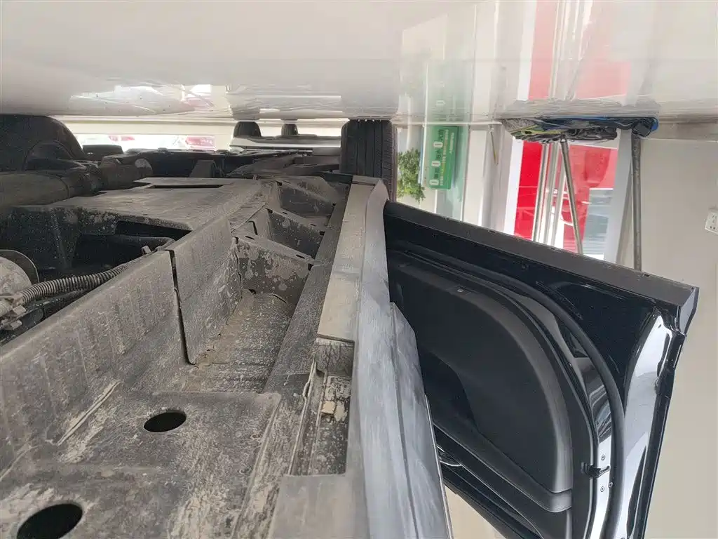 Cadillac XT5 — фото 6