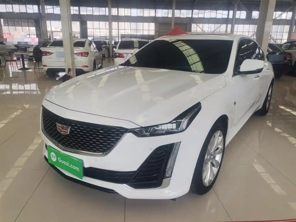 Cadillac CT5 — фото 2