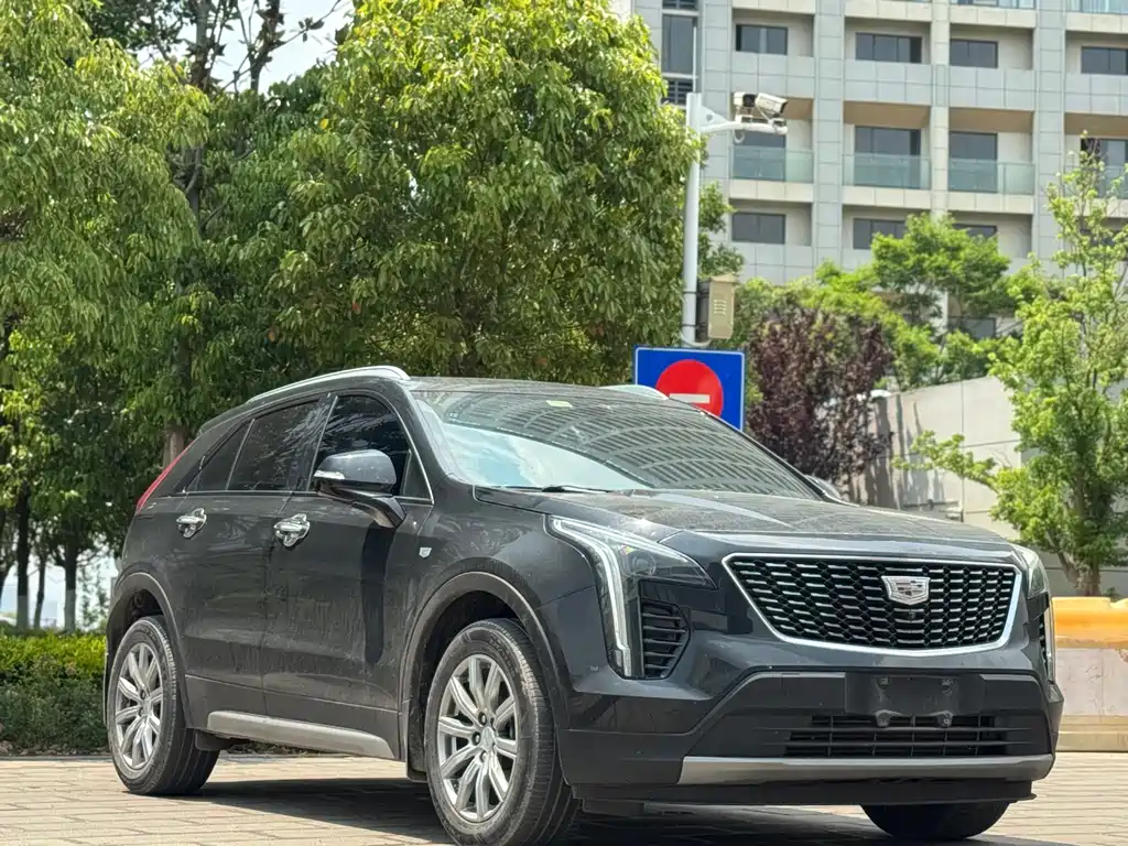 Cadillac XT4 — фото 3