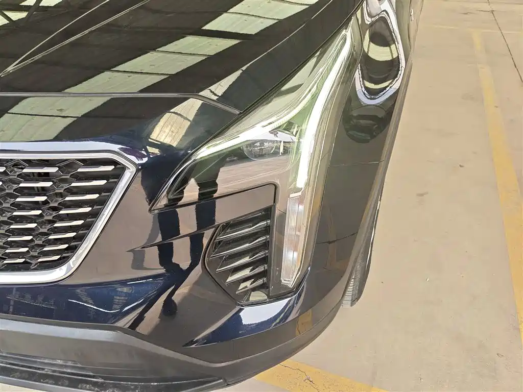 Cadillac XT4 — фото 24