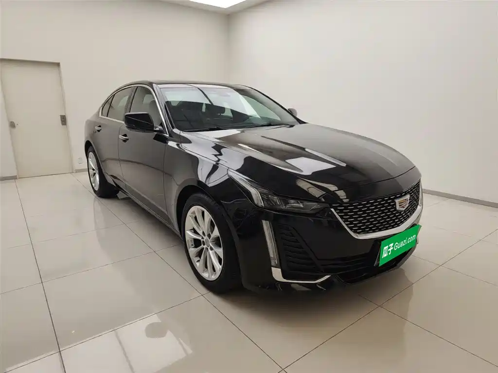 Cadillac CT5 — фото 22