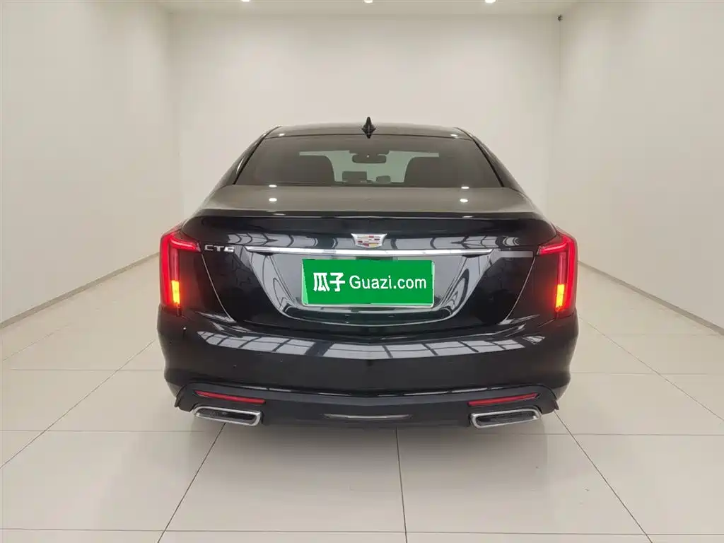 Cadillac CT5 — фото 4