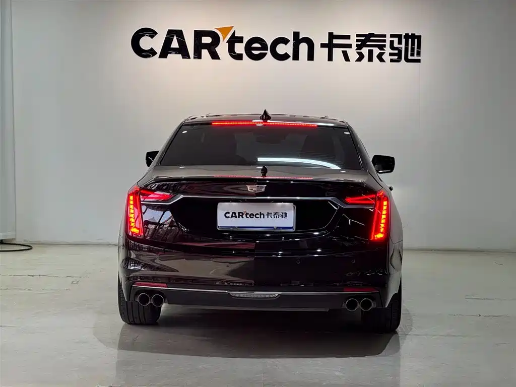 Cadillac CT6 — фото 6