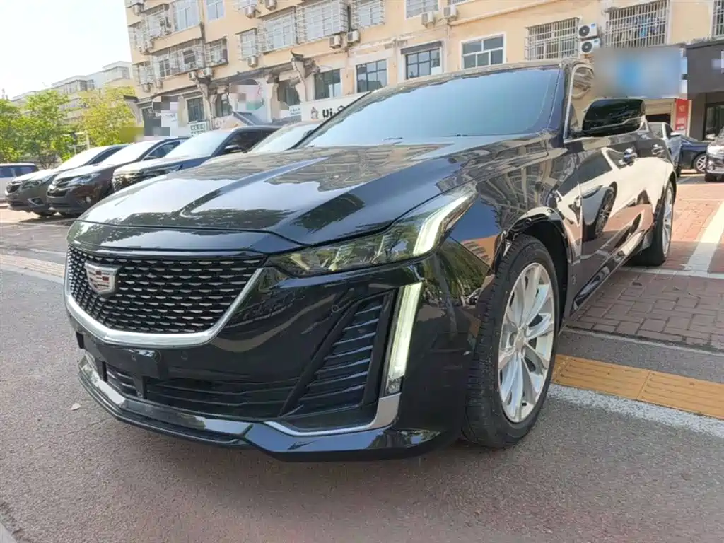 Cadillac CT5 — фото 2