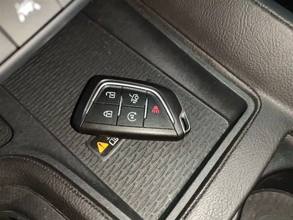 Cadillac CT5 — фото 9