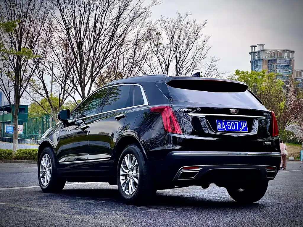 Cadillac XT5 — фото 6