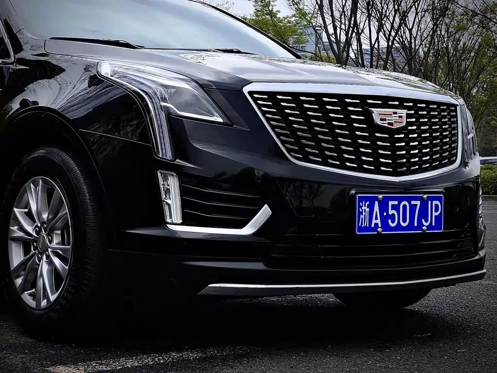 Cadillac XT5 — фото 9